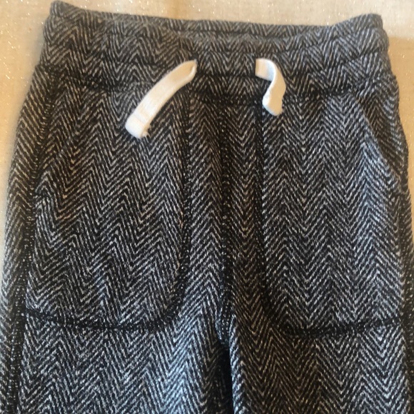 Baby Gap 12-18m marled fleece joggers euc ❤️ - Picture 2 of 7